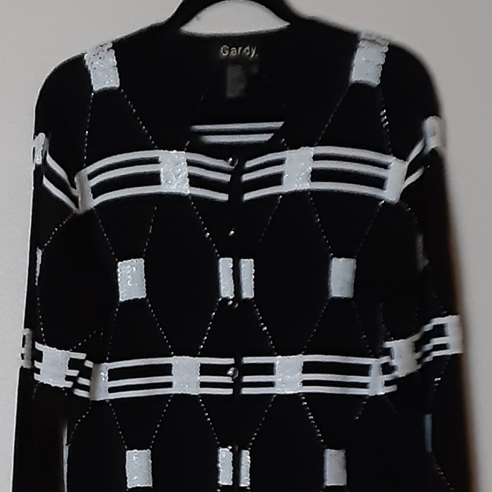 🌺🌺GARDY SEQUIN CARDIGAN SWEATER, BLACK/WHITE SZ L